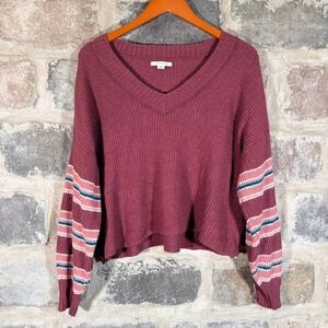 American Eagle Burgundy Striped Sleeve V‎ Neck Cropped Sweater Woman's Small